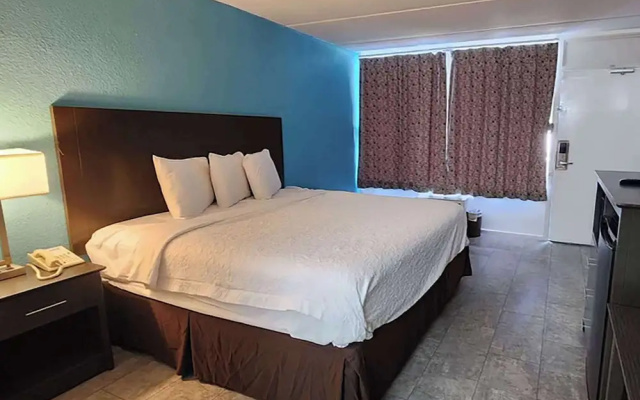 Travelodge by Wyndham Kingsland GA