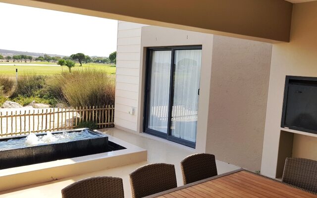 107 Ellefsen Golf Suites