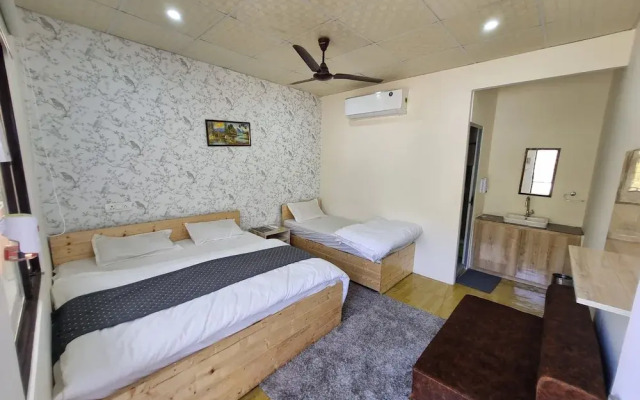 The Seven Hills Resort