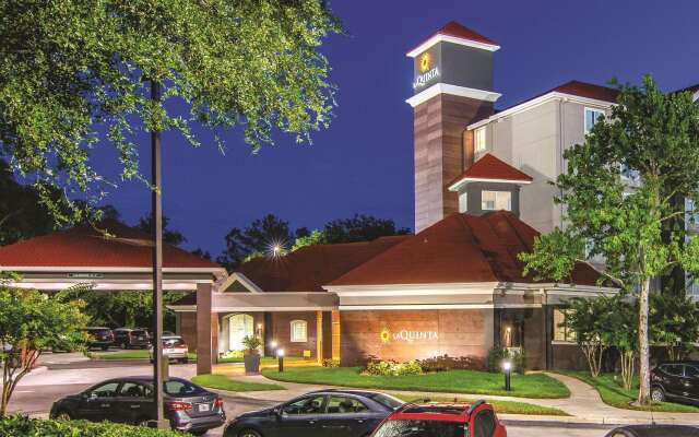 La Quinta Inn & Suites by Wyndham Orlando UCF