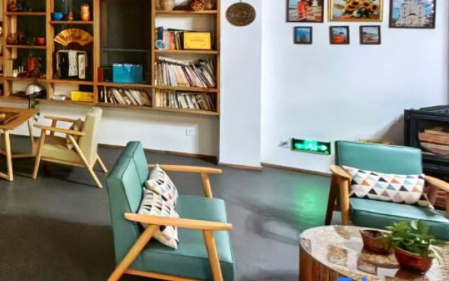 Wanfenglin Yueran Boutique Hostel