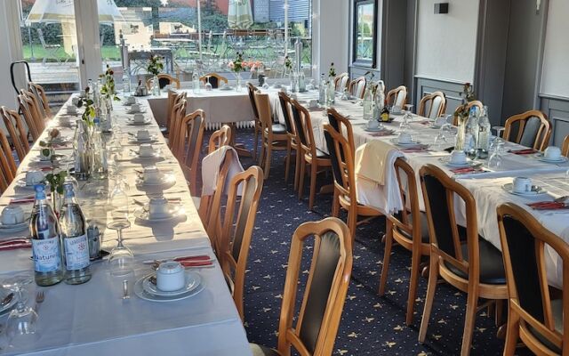 Hotel und Restaurant 9-enhof