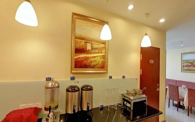 Hanting Express Nanchang Ba Yi Square Branch