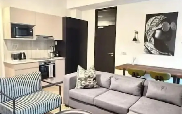 The Henlee Apartment Sandton