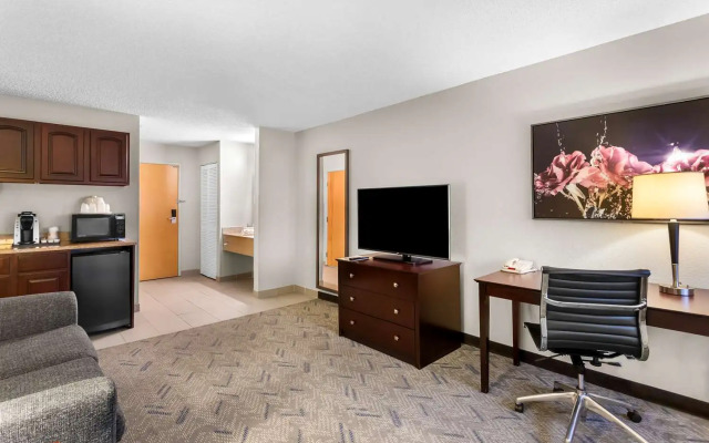 Best Western Oswego Hotel
