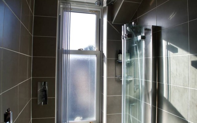 2 Bedroom Flat With Great Views