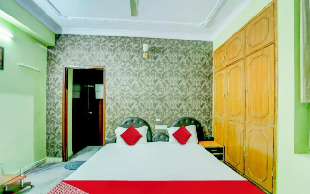OYO 9061 Savera Retreat