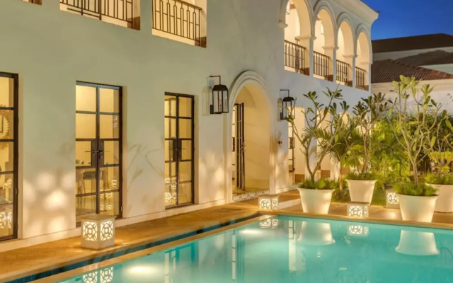Casa Brilhante - 4BR Villa w Private Pool Garden