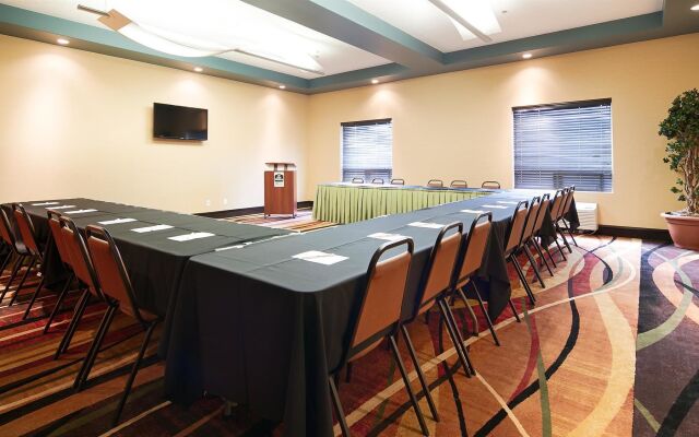 Best Western Plus Sherwood Park Inn & Suites