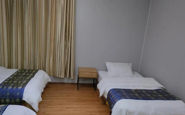 Kunming Huangting Hotel Changshui Airport