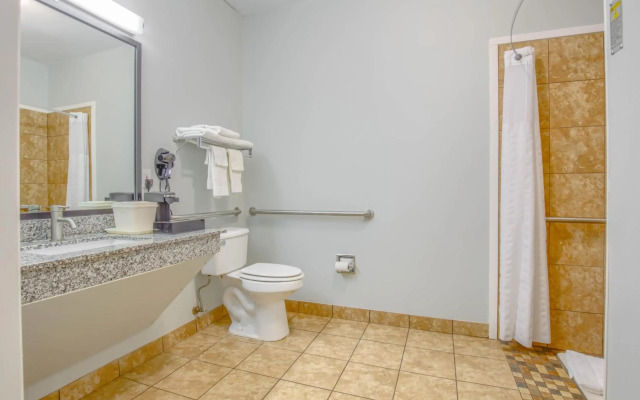 Quality Inn Gulf Shores Airport