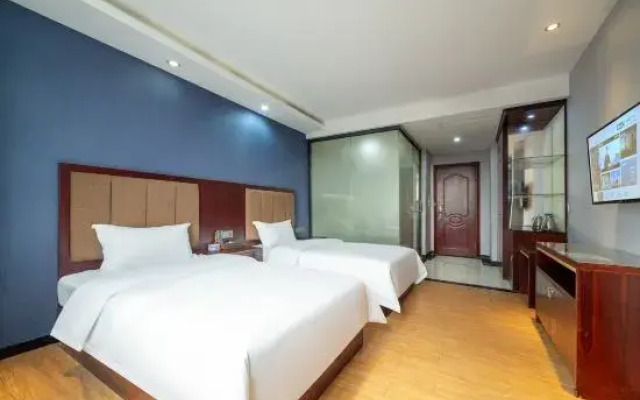 City Hotel