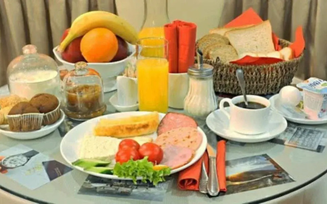 Отель Gold Star Тбилиси