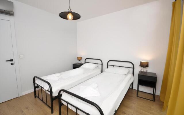 Schindler’s Factory Zabłocie Deluxe Apartments WAWELOFTS