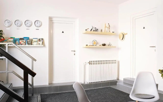 Floyd Room