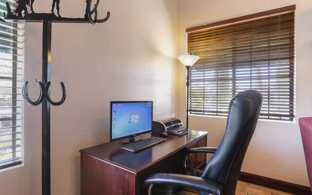 Best Western Superstition Springs Inn