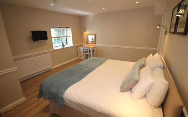 Number 18 Apartments