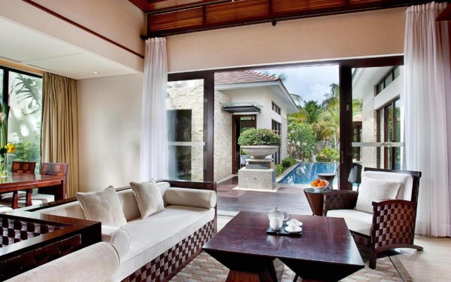 Grand Metropark Villa Resort Sanya Yalong Bay