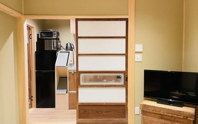 Kouhaku Kinkaku Kotobuki