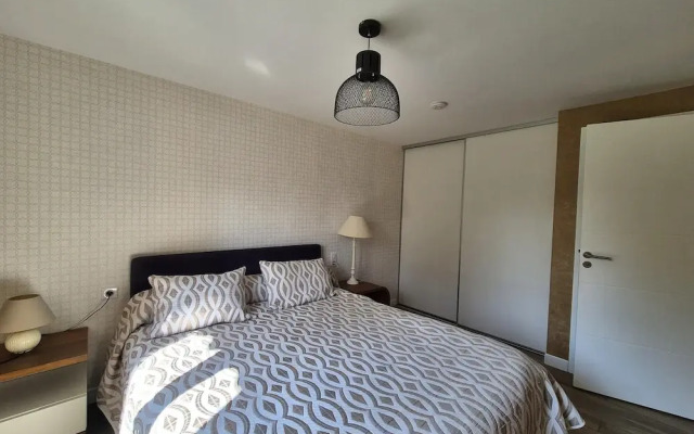 Pretty Ground Floor Flat, Beach 800 m