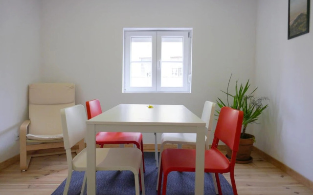 TT Anjos Lisbon Rooms