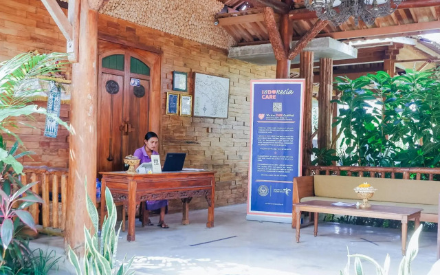 Graha Sandat Villas by Pramana Villas