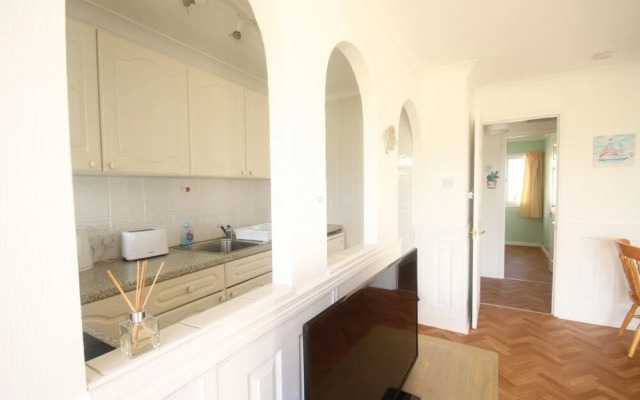43G Medmerry Park 2 Bedroom Chalet