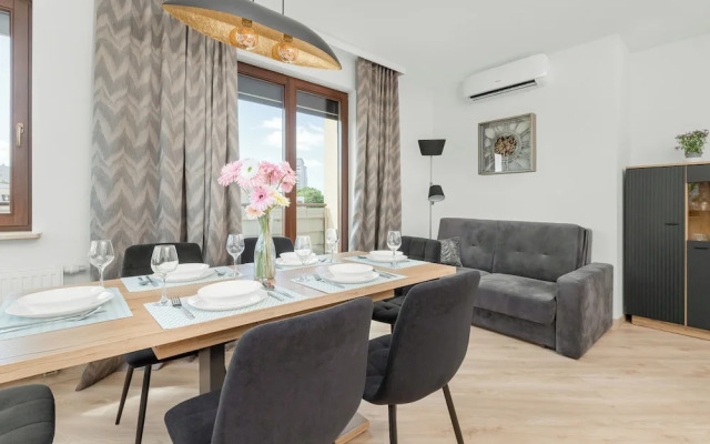 Luxury Gdansk Apartment by Renters