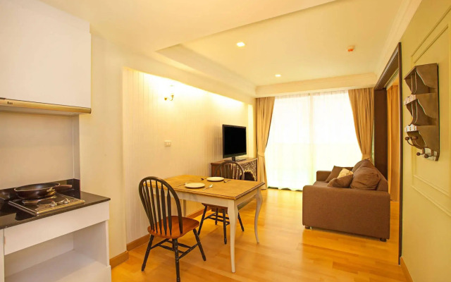 Rocco Hua Hin Beach Seaview