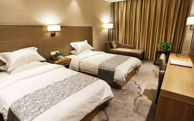 Fourseas Holiday Hotel