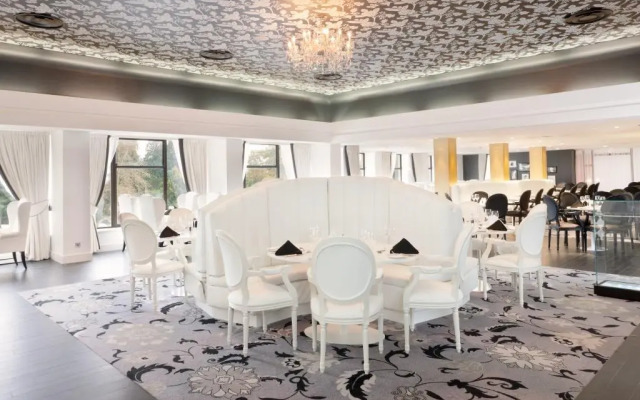 Heythrop Park Hotel - Adults Only