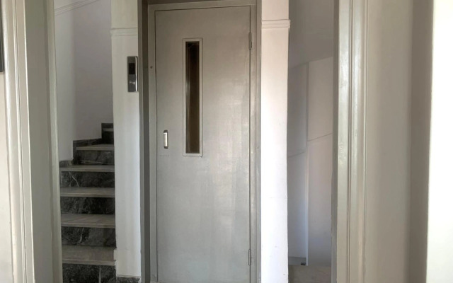 Sleeps 4 close to Iaso Oaka Mitera