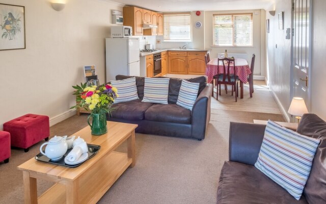 Luccombe Villa Holiday Apartments