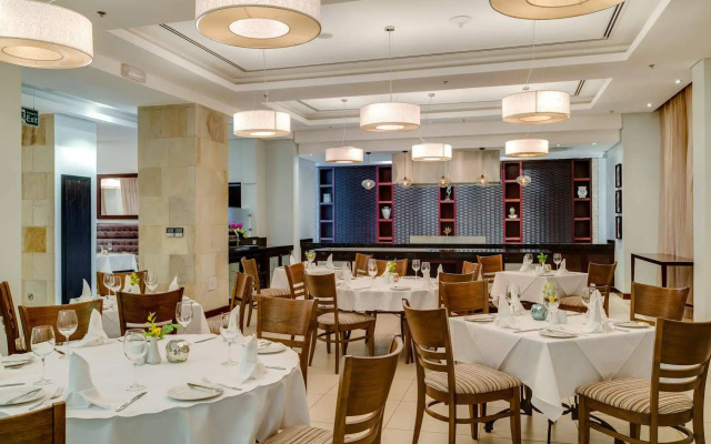 Protea Hotel by Marriott Takoradi Select