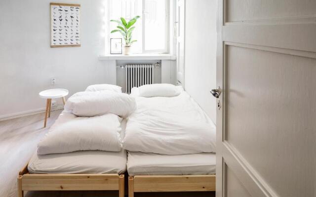 Small Studio Apartment nearby city centre