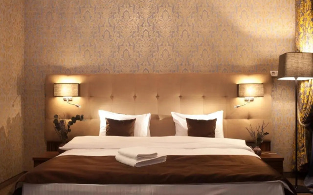 Time Hotel