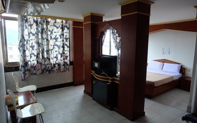 Satit Padang Hotel