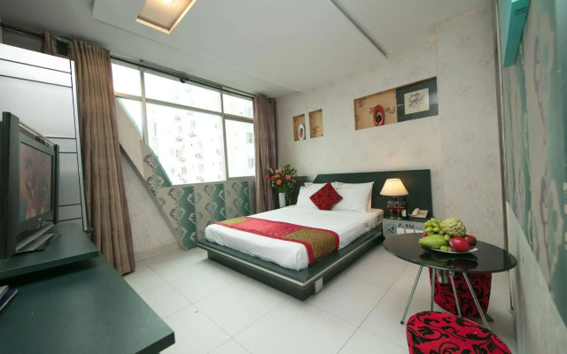 Saigon Charm Hotel