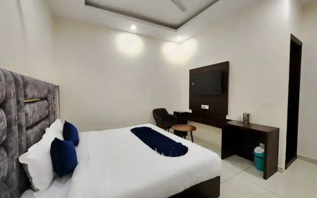 Raina's BnB