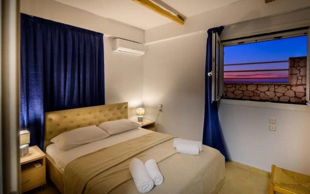 Rontos House, seaside