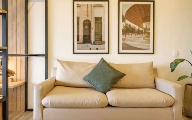w Beautiful Loft With Balcony in Laureles