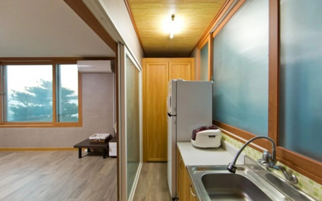 Boryeong Sook's Garden Pension