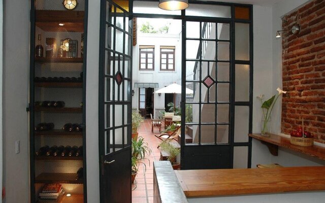 Posada Gotan Bed & Breakfast