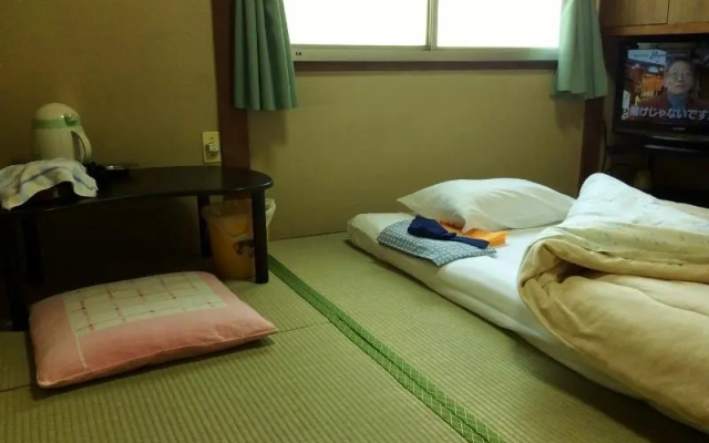 Dotenobo Ryokan – Guest Rooms – Himeji