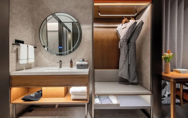 UrCove by HYATT Shenzhen Bay Nanyou