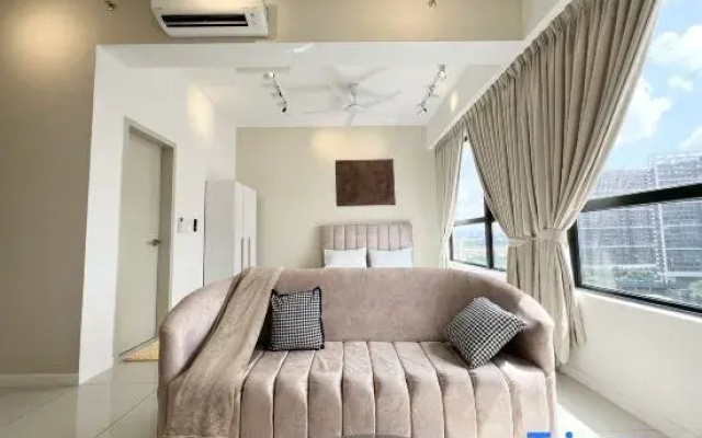 Southplace Residence Subang Jaya by AsHome
