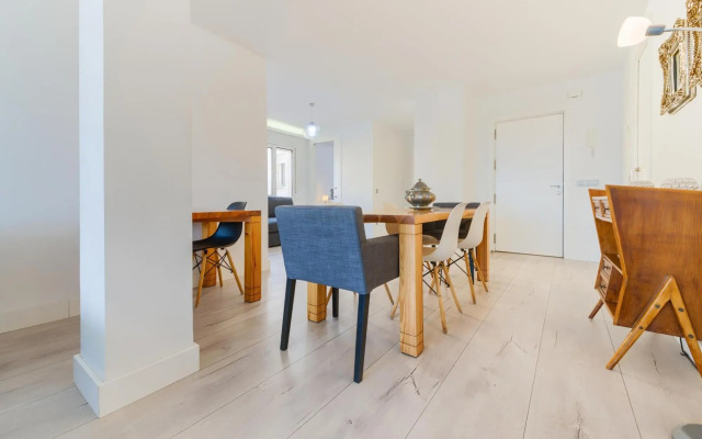 Reding 33 With Terrace