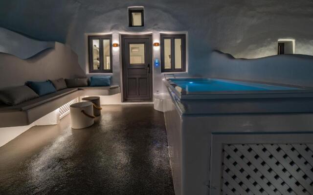 Eternity Suites Santorini