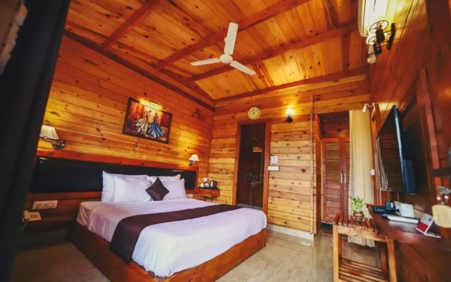 Grand Vatika Resort