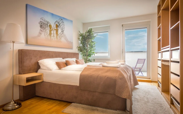 Sky9 Penthouse Apartments